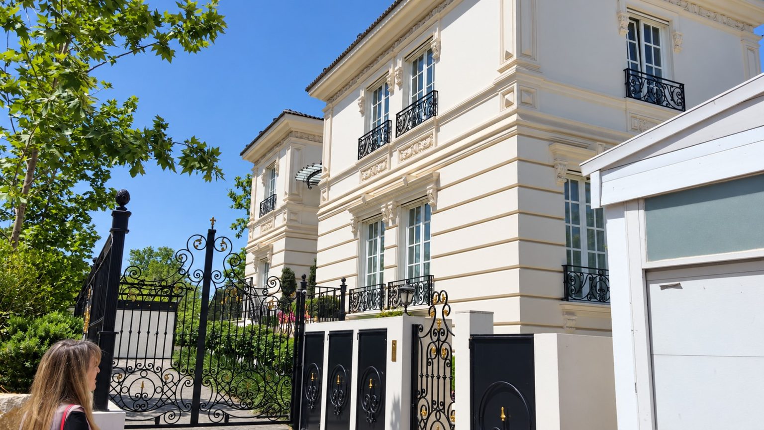 Classic Villa · 2