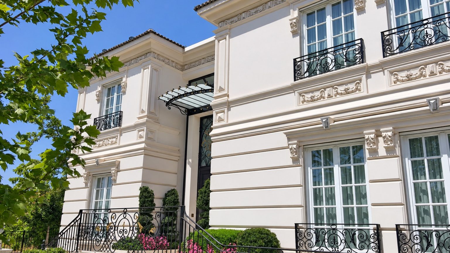 Classic Villa · 6