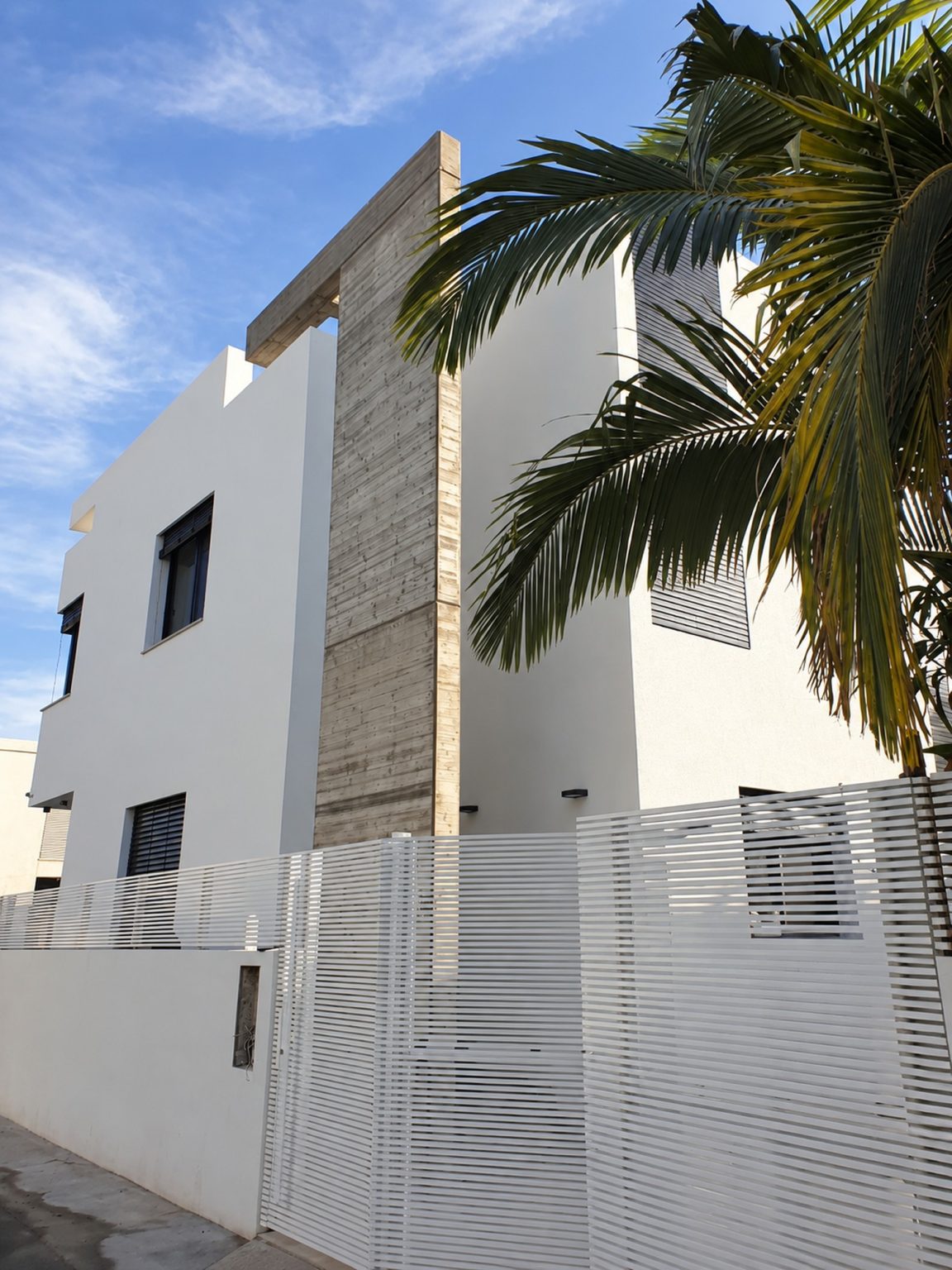 Modern Villa in Ramat Hasharon · 5
